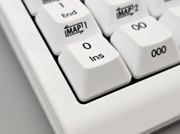 カスタマイズで左手デバイスにもなる東プレのテンキー新モデル