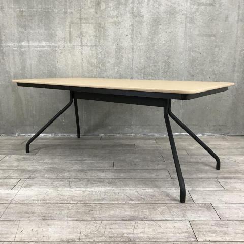 ITOKI 【中古】 テーブル：TKJP-09CF-98 黒ペイント 90cm ITOKI 【中古