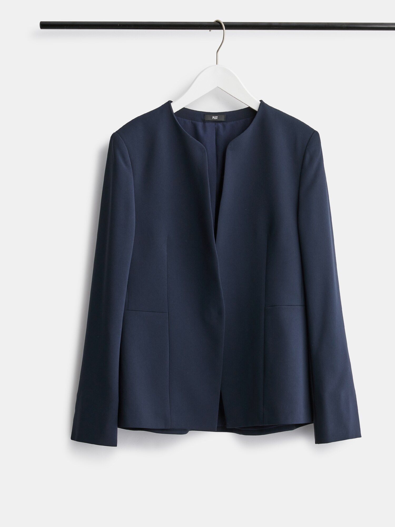 PLST(プラステ)公式 | 2025年モデル トリアセブレンドペプラムジャケット