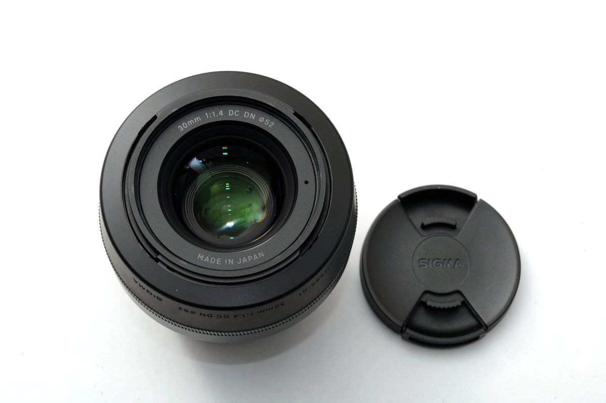 SIGMA(シグマ)30mmF1.4 DC DN(マイクロフォーサーズ用) 中古カメラ