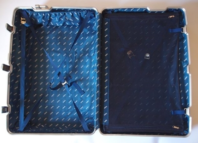 リモワ RIMOWA プルタブ4輪TOPAS 932.77 中古スーツケース 104L