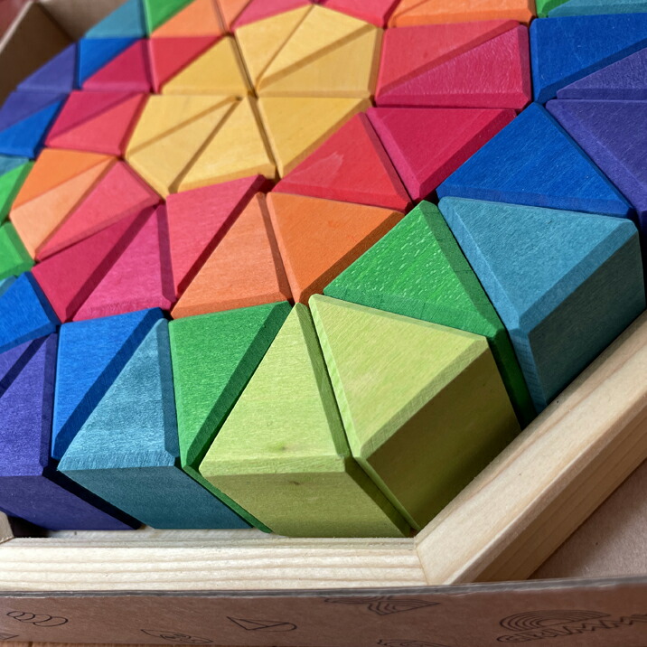 楽天市場】グリムス 木のおもちゃ にじのオクタゴン 大 72ピース