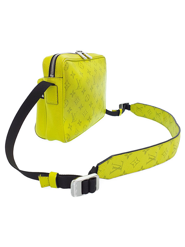 LOUIS VUITTON】ルイヴィトン『タイガラマ アウトドア メッセンジャー