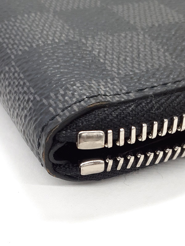 LOUIS VUITTON】ルイヴィトン『ダミエ グラフィット ジッピー