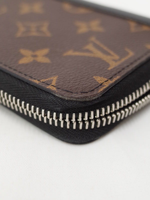 LOUIS VUITTON】ルイヴィトン『モノグラム マカサー ジッピー