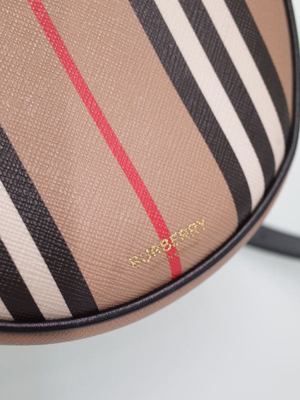 BURBERRY】バーバリー『アイコンストライプ E-キャンバス ルイーズ