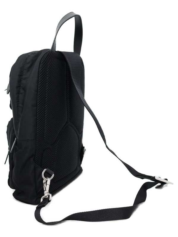 PRADA】プラダ『ナイロン ボディバッグ』1BZ026 ユニセックス 1週間