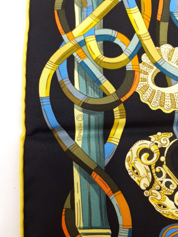 HERMES】エルメス『カレ90 カレの赴くままに AU FIL DU CARRE