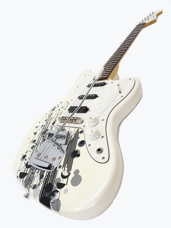 Squier】【SCANDAL MAMIモデル】スクワイヤー『エレキギター』Mami