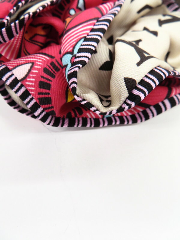 LOUIS VUITTON】ルイヴィトン『シュシュ・モノグラム タイルズ』M78435