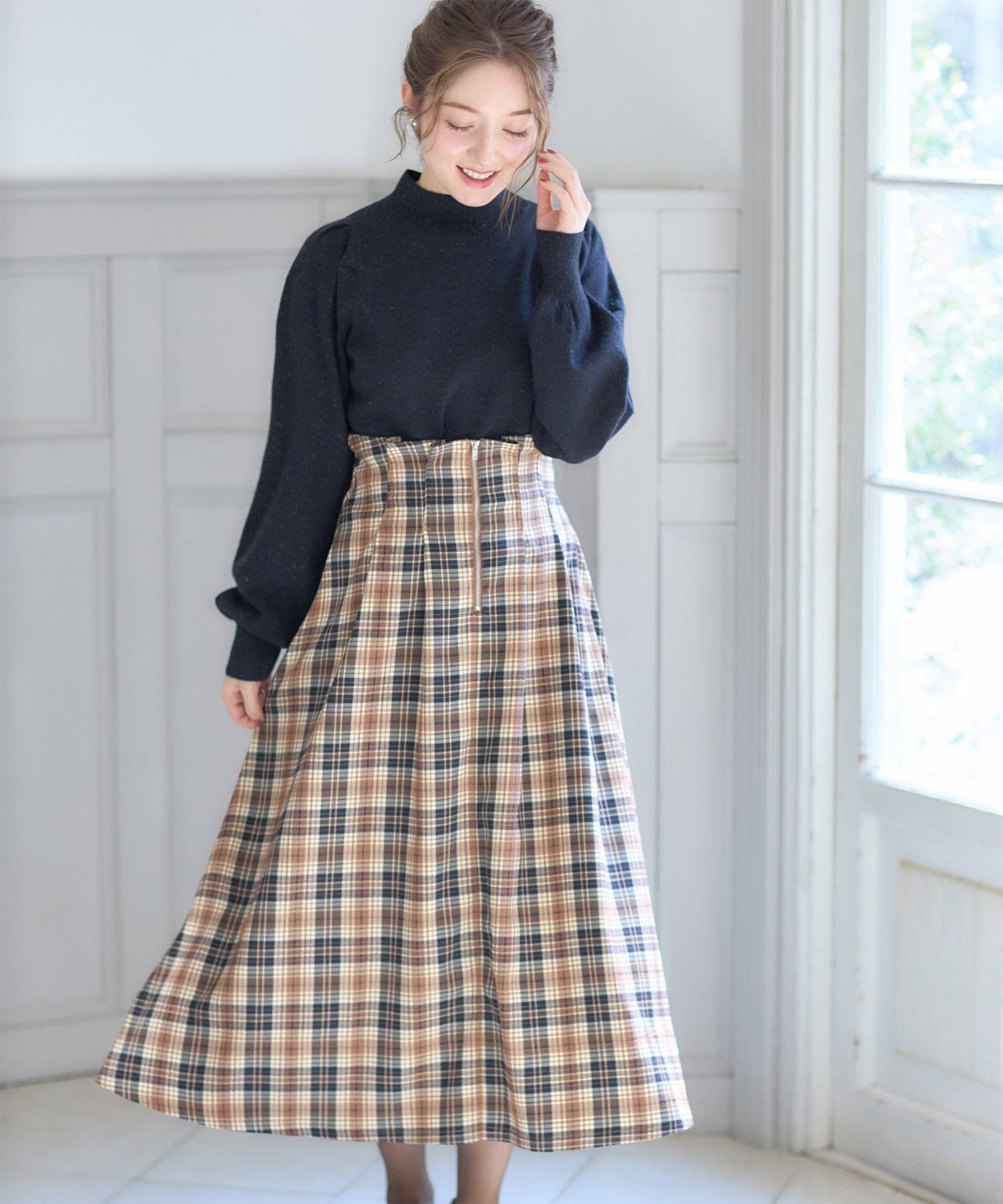 フロントファスナーチェックタックフレアスカート