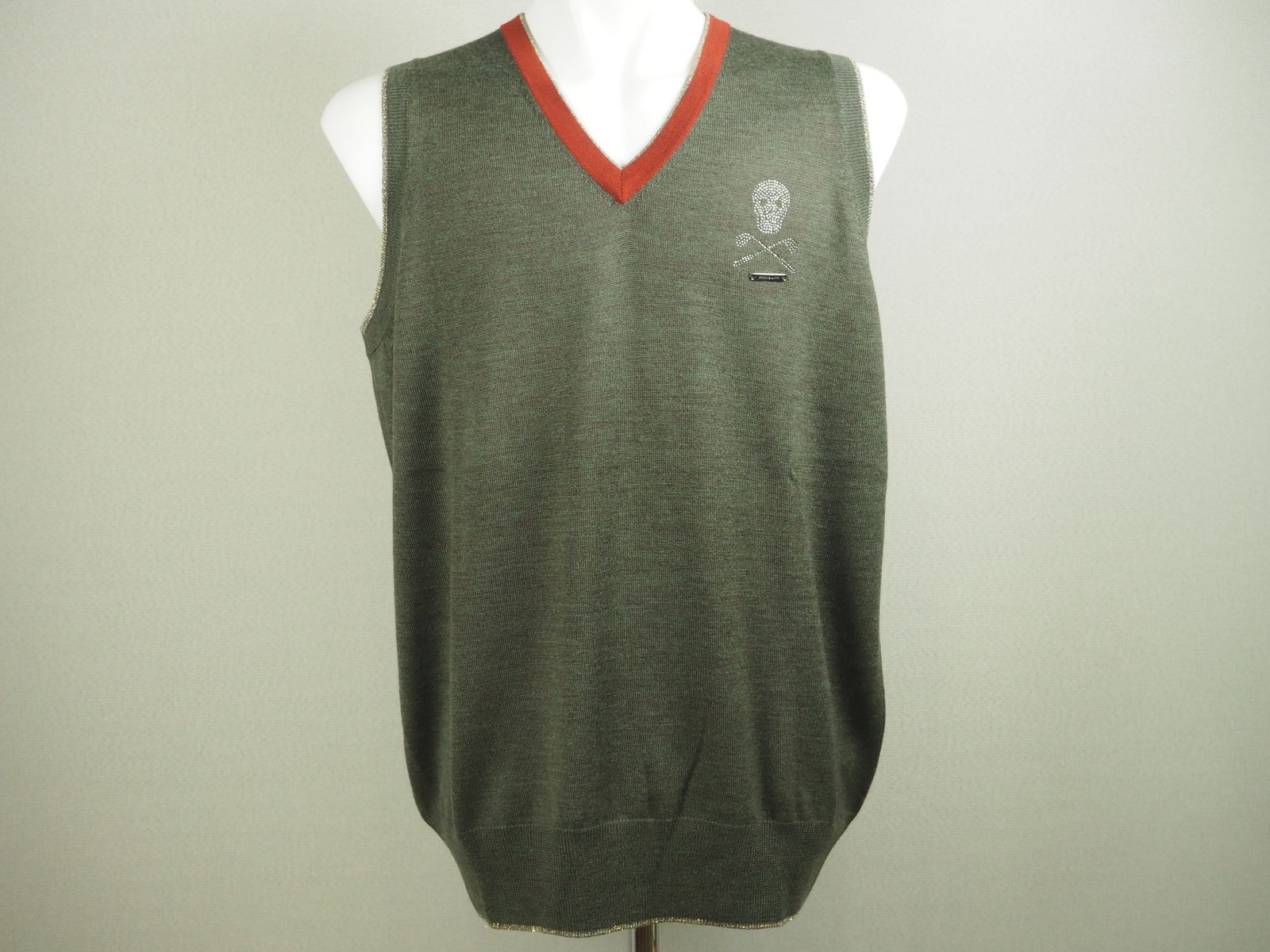 16542E58-CFDA-481D-A048-