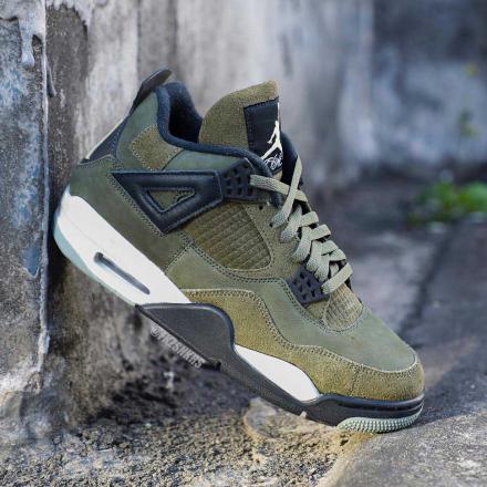 国内12月2日発売予定】ナイキ エアジョーダン 4 レトロ 