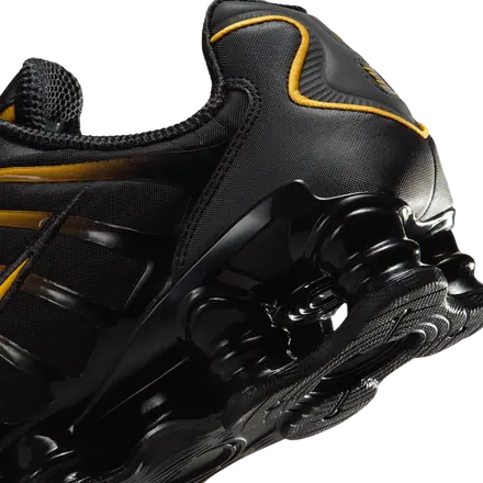 国内10月1日発売予定】 ナイキ ショックス TL ブラック/ユニバーシティ