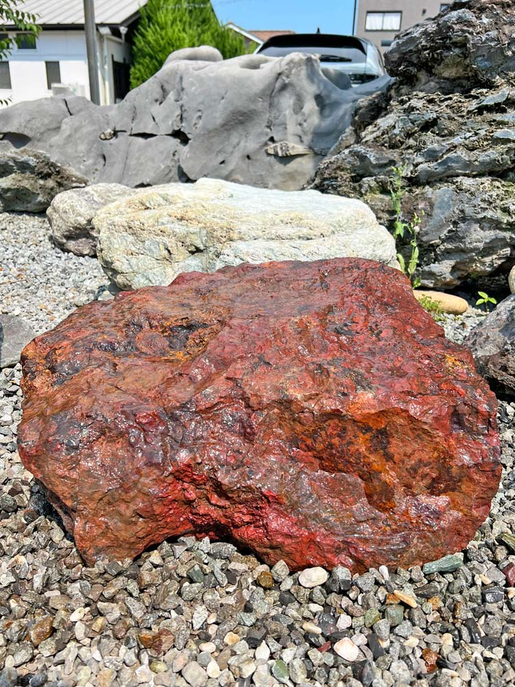 津軽錦石（青森県産）銘石 庭石 68cmサイズ 碧玉 ジャスパー 低重心