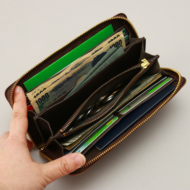 グロット』(全5色)マヤカーフ/収納豊富＆通帳が入る！機能的な長財布