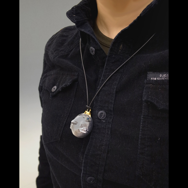 ベヘリット2017 覇王の卵・蝕 メタルコーティング版ペンダント2個