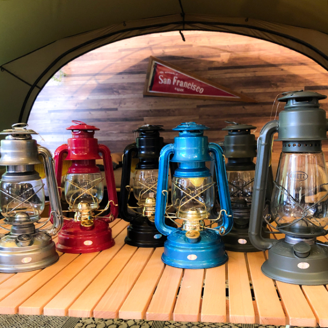 ランタン DIEITZ HURRICANE LANTERN D78 BLUE metallic-GT PARAFFINOIL