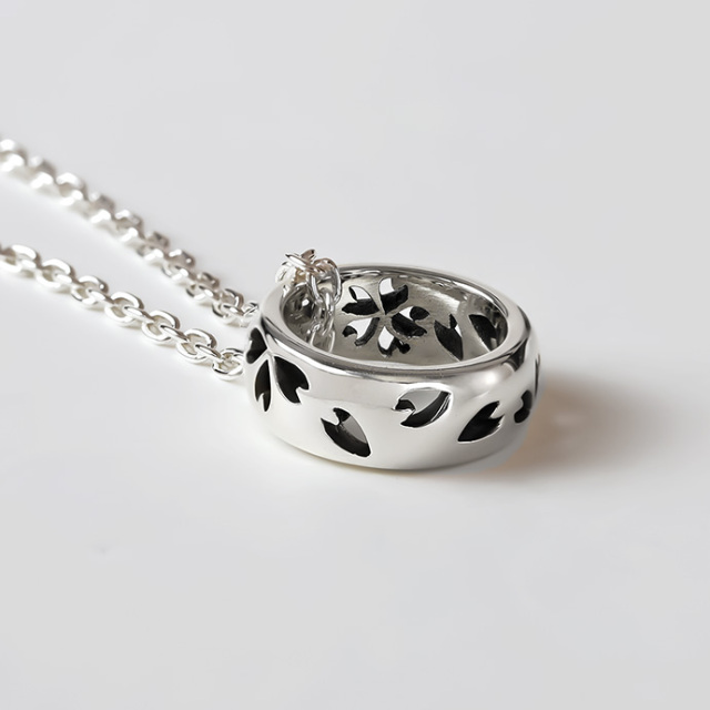 桜 透かし彫り リング ペンダント ≪2mmアズキチェーン割引セット