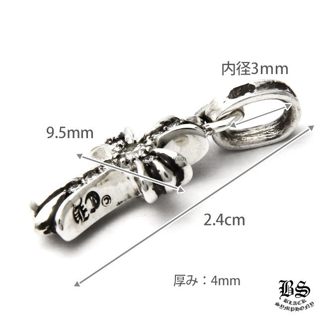 クロムハーツCHクロスベビーファットチャームwithパヴェダイヤモンド