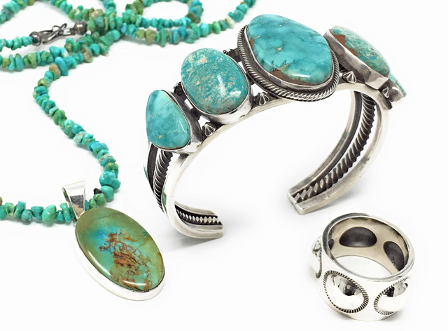 ナバホ 02-0278 アイヴァン・ハワード作 フォックス・ターコイズ 5連