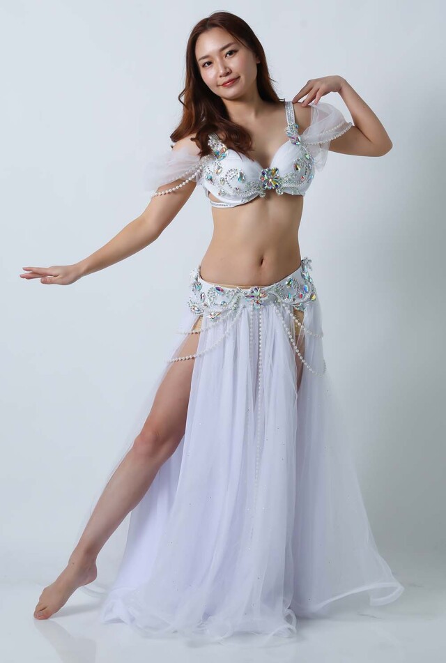 ベリーダンス衣装オリエンタルコスチューム(ホワイト)【送料無料】発表