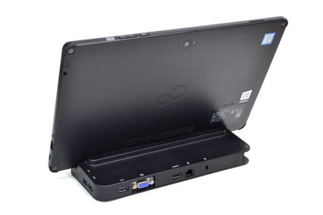 拡張クレードル付 LTE タブレットPC 中古 富士通 ARROWS Q738/SB Core