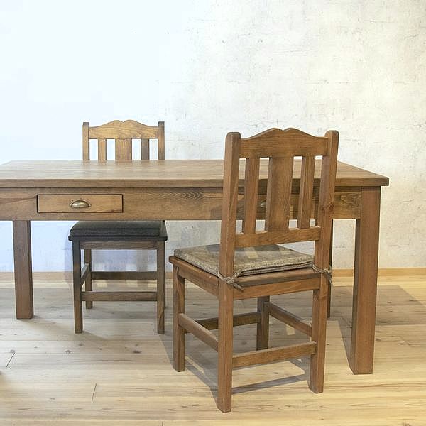 ダイニングテーブル・引き出し付き・150cm×80cm