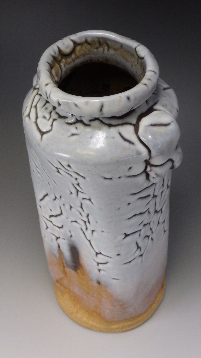 竹下敬三（萩焼志梅花皮花入れ）