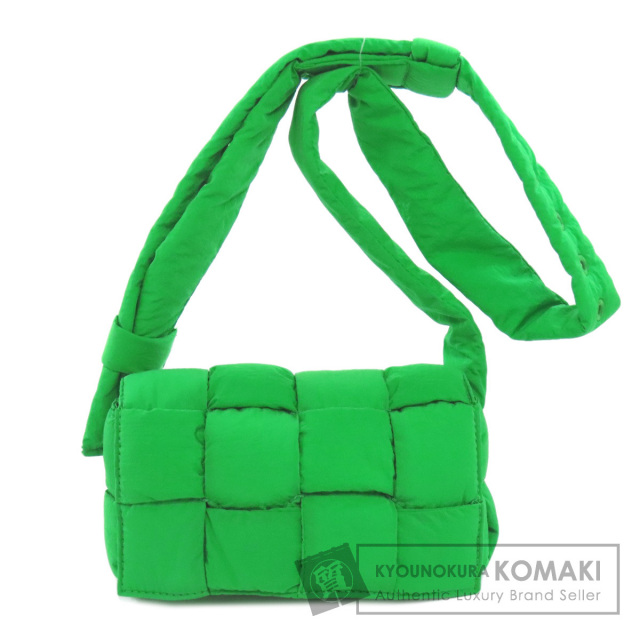 BOTTEGA VENETA ボッテガヴェネタ カセット ボディバッグ ナイロン素材