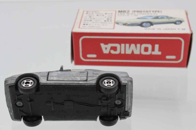 ミニカーショップ ケンボックス トミカ 赤箱(日本製)☆24☆トヨタMR2