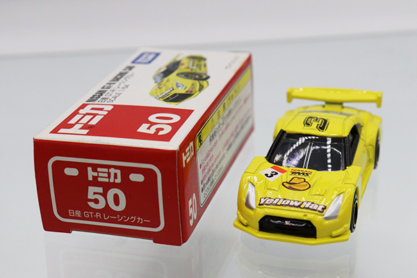 ミニカーショップ ケンボックス トミカ 赤箱☆50☆日産GT-R レーシング