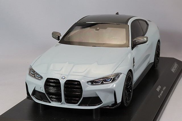 ミニチャンプス 1/18 BMW M4 2020 グレーメタリック