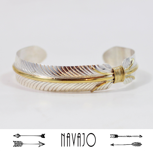 INDIAN JEWELRY ナバホ族 フェザーシルバーバングルを通販【paper 福岡】
