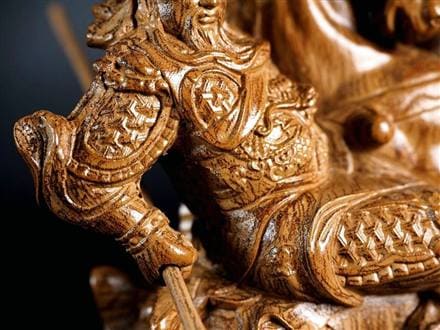 ◇三国志の英雄「関羽」×香木の王「沈香」◇極上！繊細彫刻◇風水や