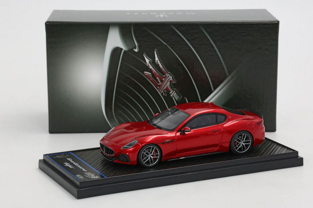 お取り寄せ商品】 BBRC297A Maserati Granturismo Trofeo 2023 Rosso