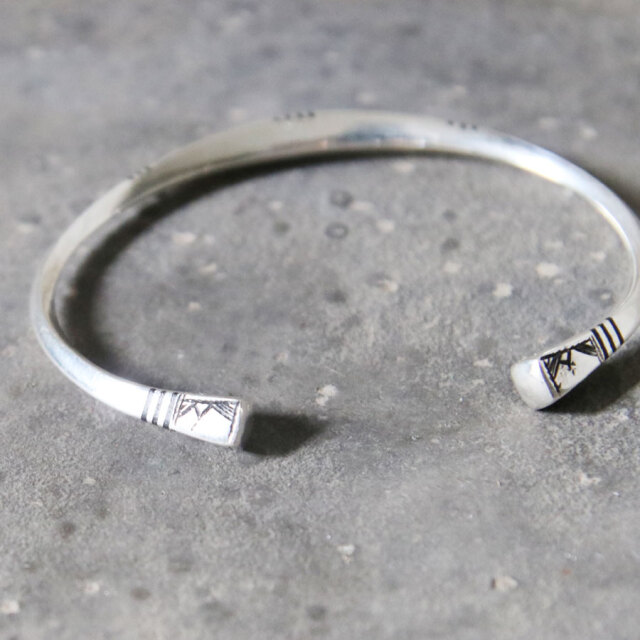 TOUAREG SILVER (トゥアレグシルバー) [BANGLE24] バングル (SLIVER)