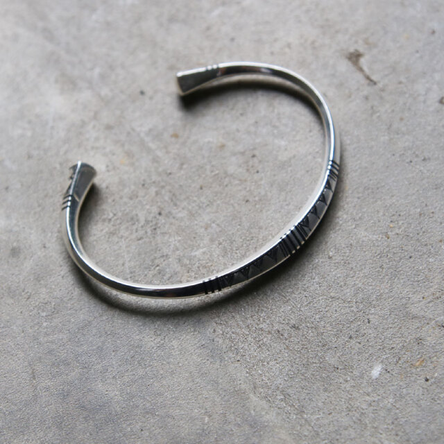 TOUAREG SILVER (トゥアレグシルバー) [BANGLE24] バングル (SLIVER)