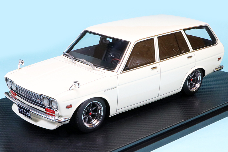 イグニッションモデル 1/18 ダットサン ブルーバード 510 ワゴン