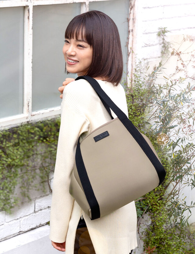 ネオプレーン素材トートバッグ 2点セット サコッシュ セット【SWEET