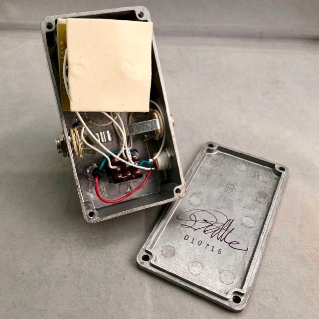 mid-fi electronics/Demo Tape Fuzz【お取り寄せ商品】