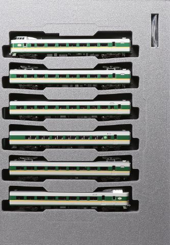 KATO カトー 381系 「やくも」（リニューアル編成）6両基本セット 10-1777