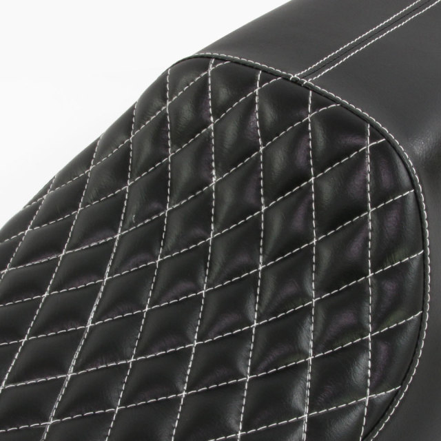 ハーレー スポーツスター ソロシート ブラック ダイヤモンド ステッチ