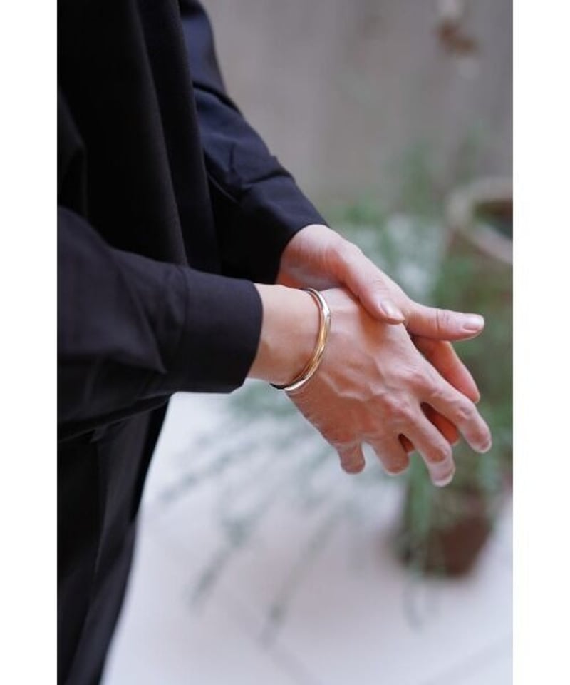 OX JEWELRY Silver Curve Bangle | MB -there is a