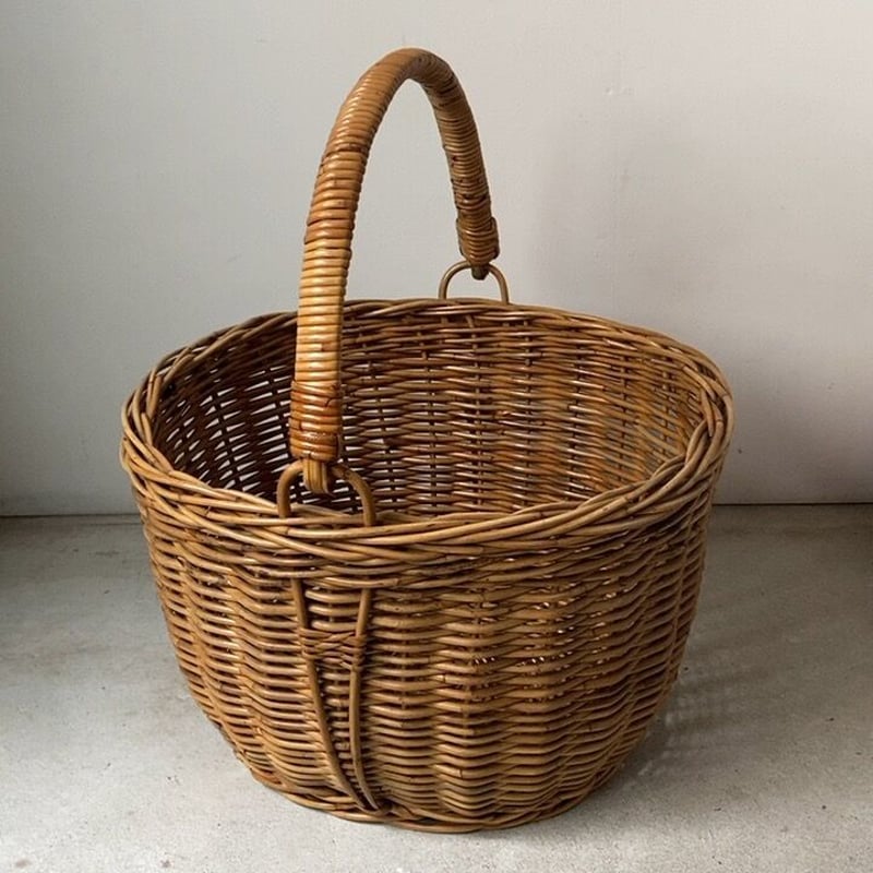 ラタン製巨大ワンハンドルランドリーバスケット48cm アンティーク