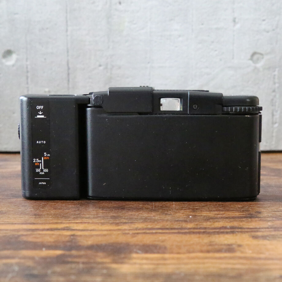 OLYMPUS】 XA2 フィルムカメラ（分解整備済・フラッシュA11付属・no01