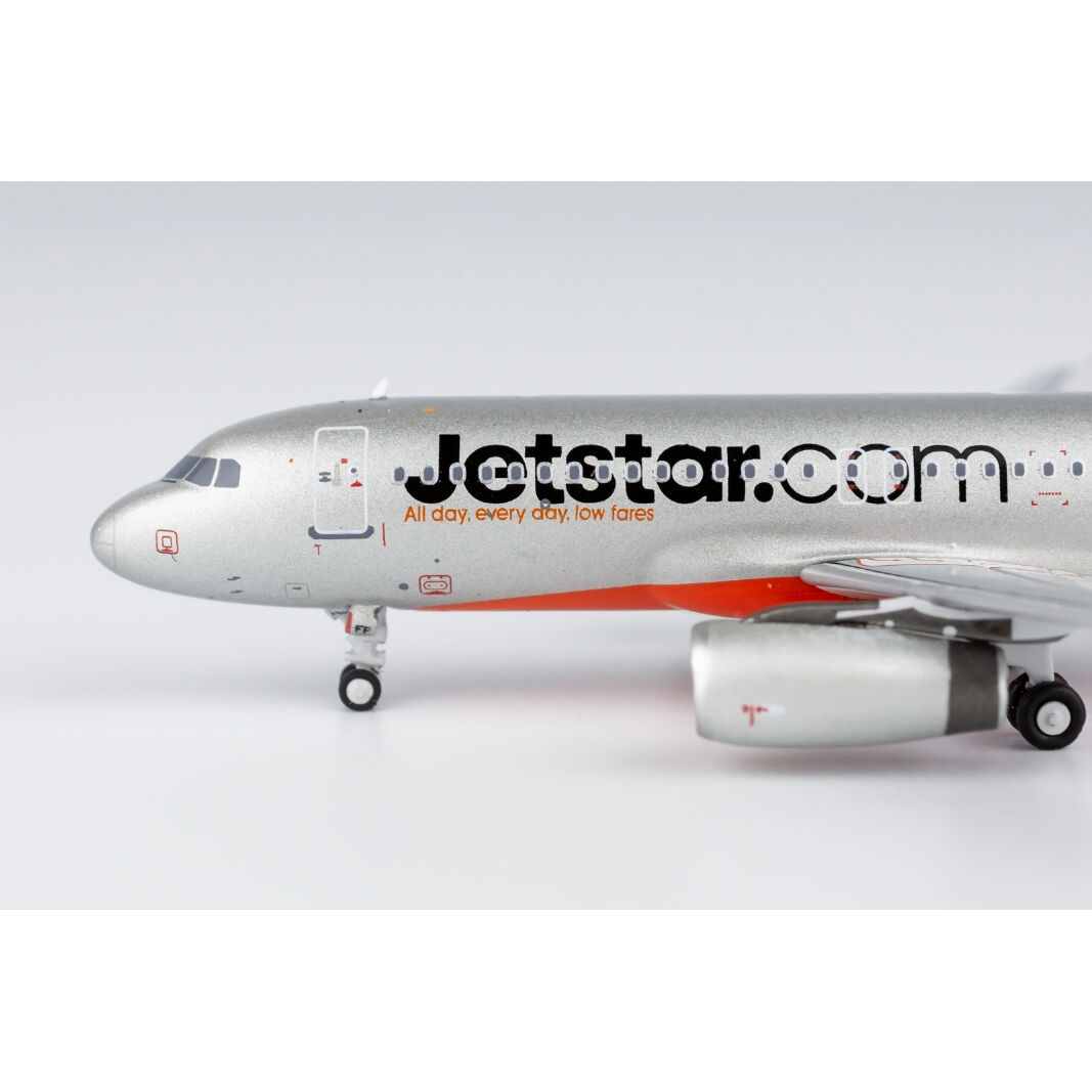 お取り寄せ商品】1/400 A320-200 ジェットスター VH-VFF | ひこーきちゃん