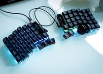 Keyball39 黒／白 | Shirogane Lab