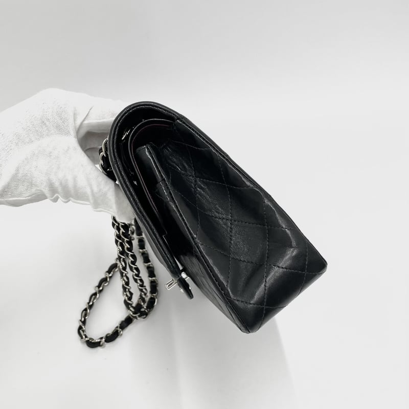 CHANEL ラムスキン マトラッセ25 Wフラップ チェーンショルダーバッグ