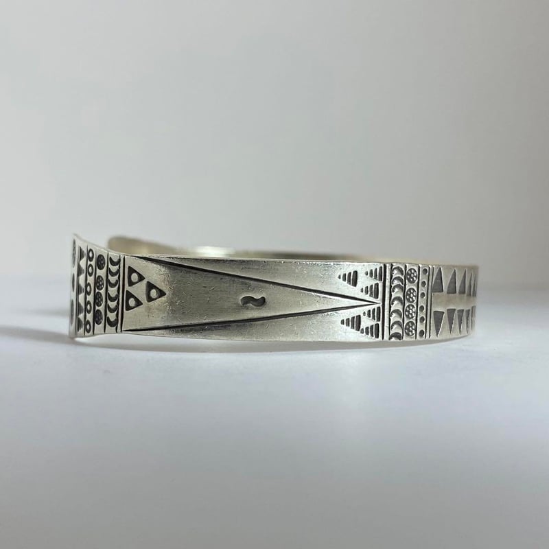 KARENSILVER カレンシルバー カレン族 バングル ブレスレット